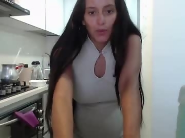 xxxbellalola is 0 year old hairy sex cam girl