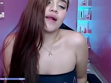 dulce_alice_ is 18 year old asian sex cam girl