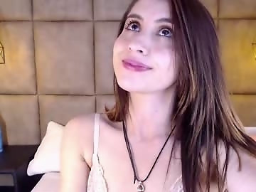 nicol_swift_ is 21 year old squirt sex cam girl