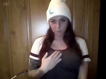 bigtittedtattedlesbian is 0 year old boobs sex cam girl