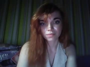 olivka_flower is 19 year old ukrainian sex cam girl