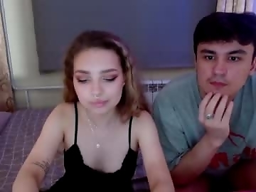 oneo_ is 18 year old german sex cam couple