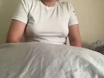 lightups is 0 year old sex cam girl