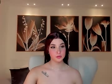 kaylacollins1 is 19 year old teen sex cam girl