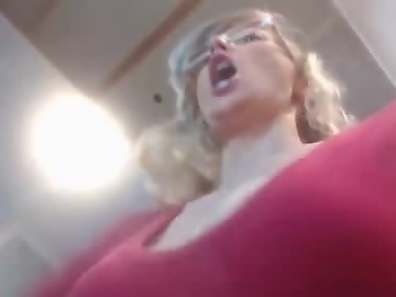 sexyeni is 0 year old pussy sex cam couple