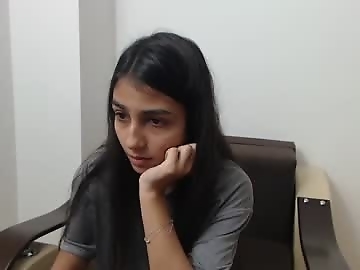 florentina2004 is 18 year old sex cam girl