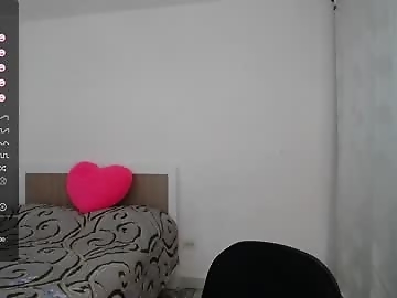 _sara_victoria_ is 21 year old latin sex cam girl