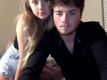 the_hotties is 0 year old sex cam couple