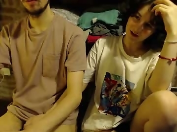 addictcouple2001 is 21 year old italian sex cam couple