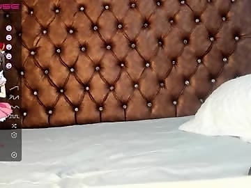 violeth__passionate is 18 year old hairy sex cam girl