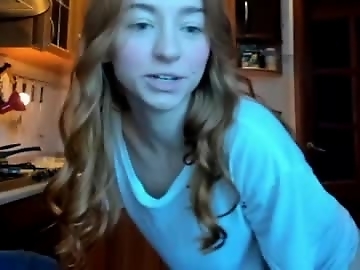 ameliamber0 is 27 year old russian sex cam girl