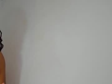 hanna_weist1 is 19 year old teen sex cam girl