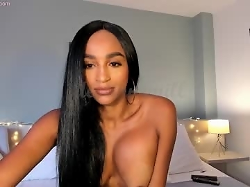 destinnemil is 38 year old cumshow sex cam girl