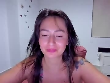 saharareid is 31 year old spanish sex cam girl