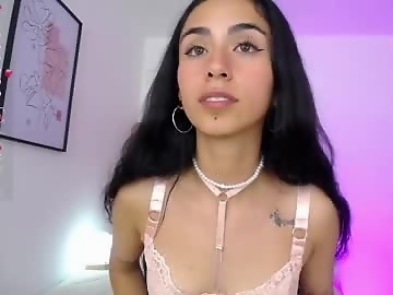 isabella_cooper9 is 18 year old sex cam girl