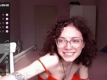 blueberrynight is 21 year old boobs sex cam girl