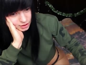 juicy_jesss is 23 year old ukrainian sex cam girl