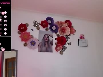agatha__milf is 43 year old mature sex cam girl