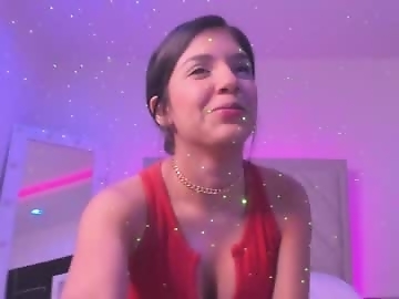 alexxa_dz is 20 year old latin sex cam girl