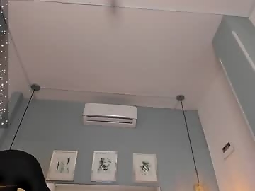 charlotte__grey is 22 year old hairy sex cam girl