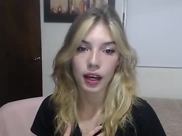 lovely_cass is 20 year old sex cam girl