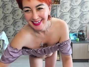sofia_blaze is 42 year old sex cam girl