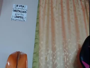 selena__angel is 20 year old hairy sex cam girl