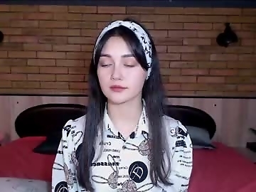 cassettetape1 is 20 year old teen sex cam girl