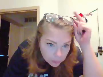 aliceliddell710 is 0 year old sex cam girl