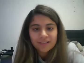xxsophixx is 0 year old spanish sex cam girl