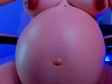 sara_leenn is 23 year old asian sex cam girl