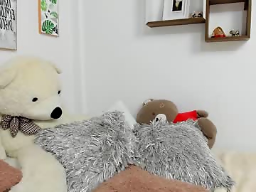 ivet_cute1 is 26 year old squirt sex cam girl