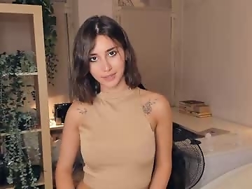 rush_of_feelings is 18 year old sex cam girl