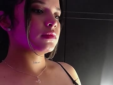 katejolie is 24 year old teen sex cam girl