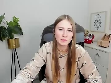 meganx_candy is 21 year old german sex cam girl